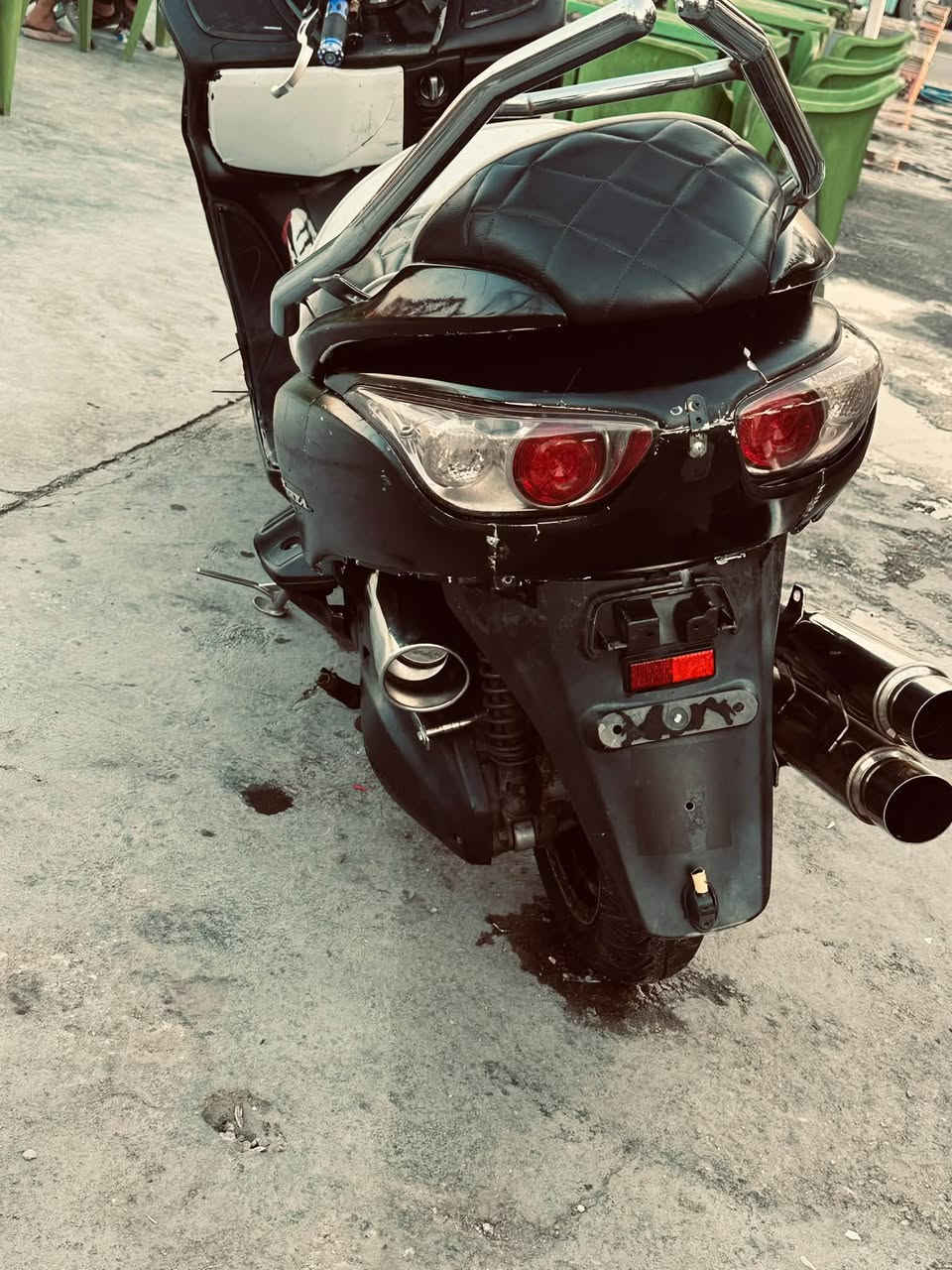 للبيع فورزا كرستال 09 🔥🏍️
دراجة خير من الله.. مجفتها تجفيت جديد ✨
.. شغل وترتيب على ايدي

السعر: 650$ وبيها مجال قليل حك الجية 💰

الغراض الي بيها:
✅ شورته رياضي
✅ ستان رياضي
✅ كفرات دبل خلفي
✅ نيكل صلنصة رياضي ام الثنين
✅ يدات بريك نيكل رياضي
✅ سبايدر طيارة نيكل رياضي

الدراجة بيها ملاحظات بسيطة ومبينة بالصور 👇
يعني لا تجي وتكلي شنو بيها.. كلشي كدامك واضح

📍 مكان الدراجة: حي القاهرة - قرب جسر البنوك
📩 للاستفسار: خاص

ملاحظة: مراوس حسب القناعة او بيع
الشراي يتصل.. تعال شوف بعينك واحكم ***********
