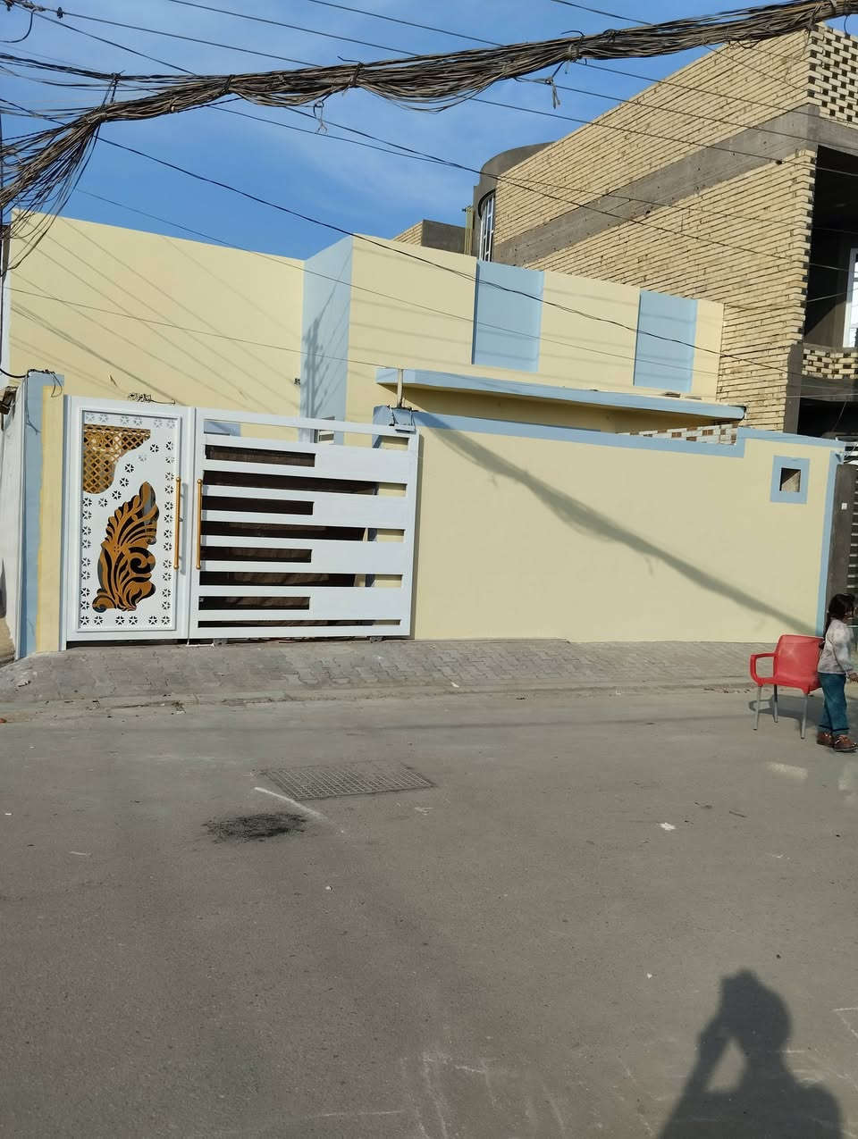صباغ • عوازل اسطح • معجون