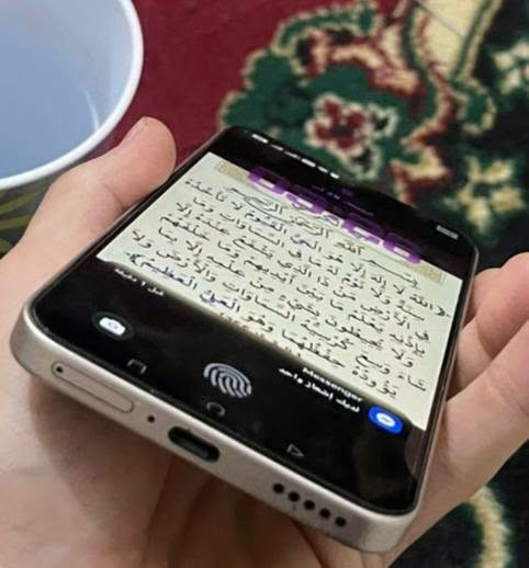 السلام عليكم
هونر 400 ذاكره 512 مكفول
للبيع سعر 425
مكاني ميسان العماره
خاص او واتساب
***********

نص مكتوب في الصور:
- HONOR 400 5G