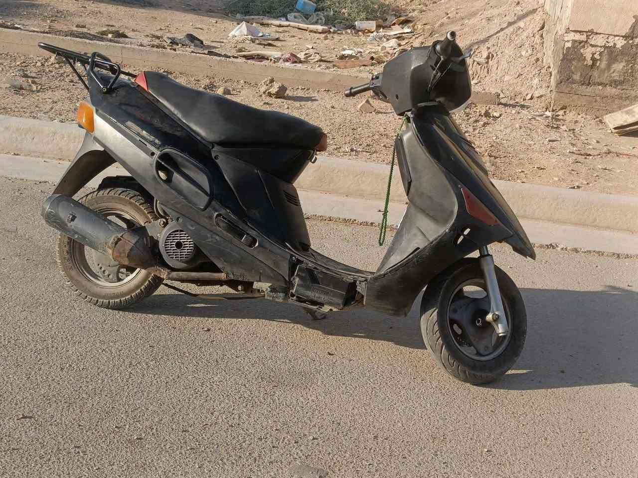 (مكلف بنشر)اسلام عليكم دراجه بطه ساسوكي للبيع دراجه نضيفه نكره سلف كهربايات شغاله تايرات زوج جدد دراجه نضيفه دبلات أماميه وخلفيه جدد سعر الدراجه 300 مكاني قضاء القرنه متواجد واتساب وخط ***********
