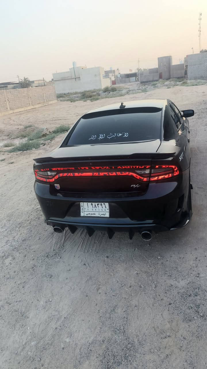 السلام عليكم
جارجر موديل 16 هيمي rt 5700 رقم بصرة تحويل ثاني يوم كير محرك كفالة تخم تاير قبل شهر شاده حداديه ٨٠٪ حادث السيارة جاملغ وبنيد وهنا بالعراق بيه نص الجاملغ الخلفي صبغ أثر دحجة صغيرة سيارة جاهزة ونظيفه بالنسبة لموديلهه السعر 157 وبيهه مجال قليل للشراي تليفون  *********** وبالخير إلي تصير من نصيبه
