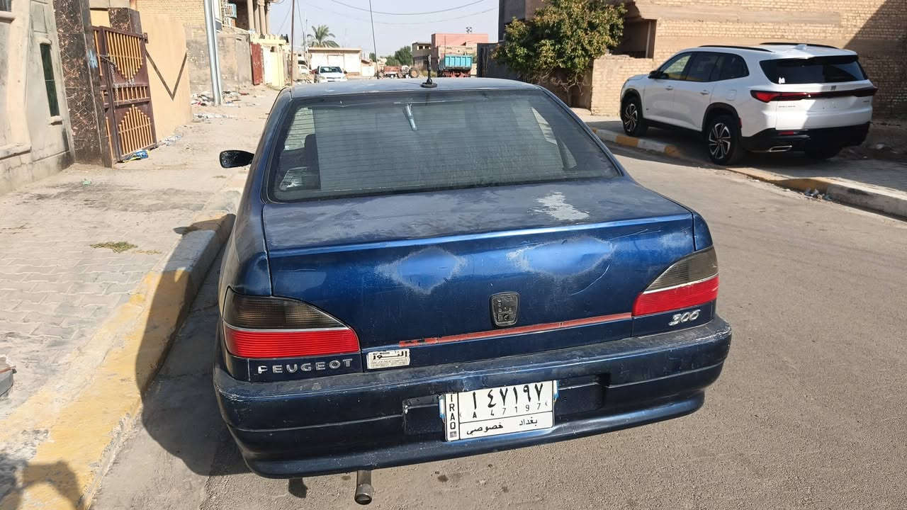 سلام وعليكم بيجو 306 للبيع عوزه ملاحضات بسيطه  مكاني الطارمية سعر 30 وبيه مجال ‏‏‪***********‬‏

