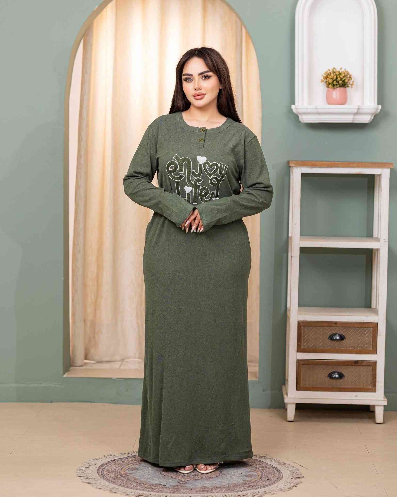 🔴جملة _جملة🔴
دشداشة رياضي خامه قطن درجه اولى 
القياسL. /XL. /2XL. 
للحجر والاستفسار مراسله الصفحه 
واتساب *********** 
عنوان بغداد، الشورجة 🏙️
