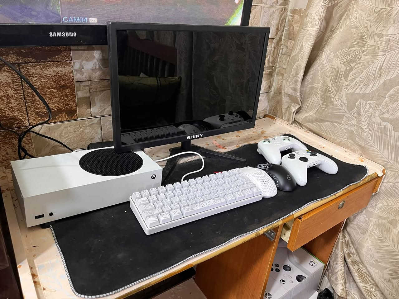 Xbox كامل • نضيف ٩٥٪ • حساب التميت