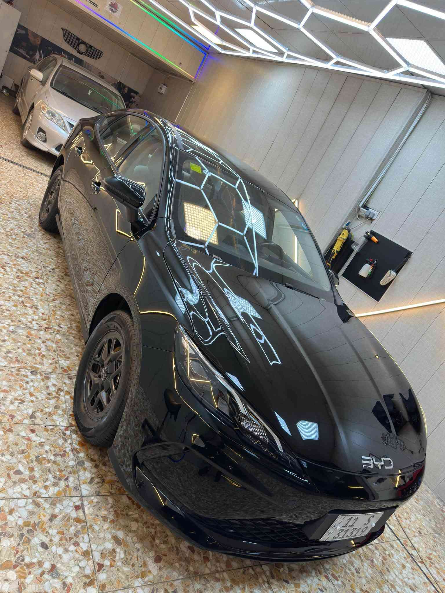 بي واي دي سيل فايف 2025

داخل ابيض بصمه شاشه سياره جديده بعدها على وضع زيرو 

ماشيه 10000الف

عنوان سياره البياع معرض الماسه

السعر 21800

‏***********
