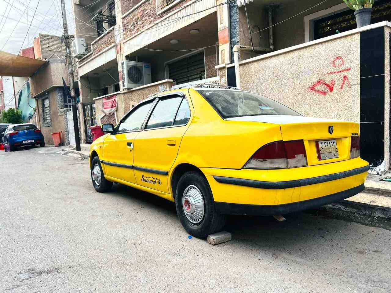 السلام عليكم سمند ٢٠٠٩ ليموني شركة عامه
كير ومكينه وتبريد بلجيس 
تخم تاير جديد
غرفه حلوه بلجيس
عليها دائما كامل من فيت بم نوزلات بلكات كلها كامله بشكل عام (السعر ٣٣) بيه مجال العنوان بغداد الشعب السريدات
*********** وتساب او رصيد

