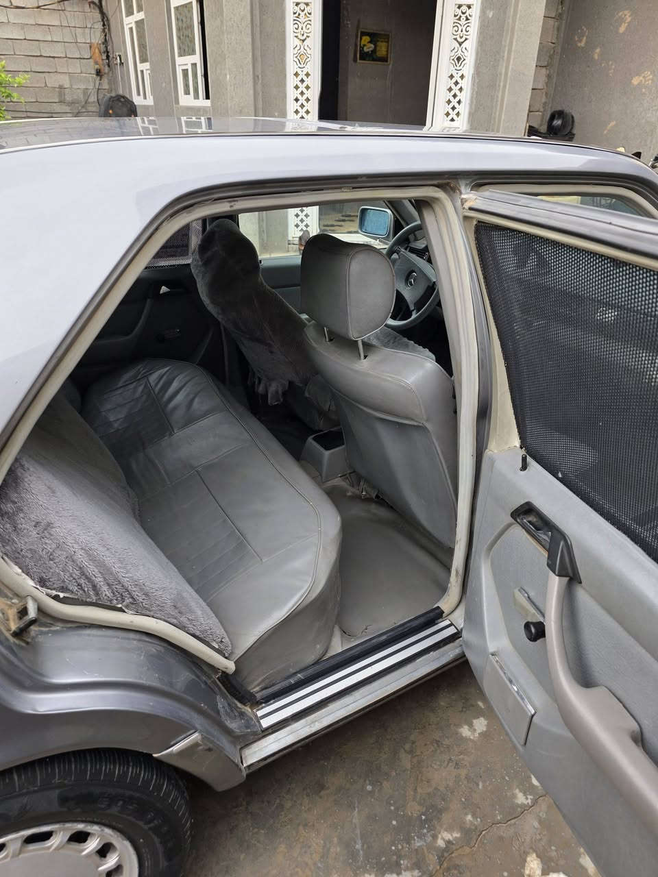 مرسيدس دب • ٨٨ • رقم اربيل