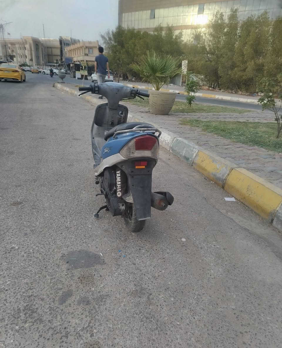 السلام عليكم دراجه ماكس منغولي للبيع كهربائيات كامله ملاح فول  مكينه فول نعومه شلعه ومعدل مفتوحه فقط ولفات دراجه نضيفه مثل مااشوف مكان سماوه حي الحكم السعر 575وبيه مجال قليل لشراي علق وادخلك خاص الرقم ***********
