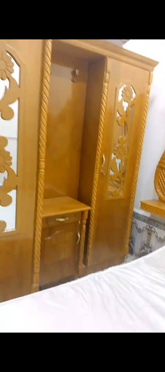 عرسان البصرة وينكم؟ 💍
وفرنا عليكم دوخة الأسواق
غرفة نوم عراقي جديدة بالكرتون، شغل درجة أولى
نقش ملكي يخبل بالصور، بالواقع أحلى بهواي
تفرش بيتك بقطعة وحدة تعيش عمر

السعر 600 ألف، وبيها مجال بسيط
***********

#عرسان_البصرة #غرف_نوم #اث_البصرة
