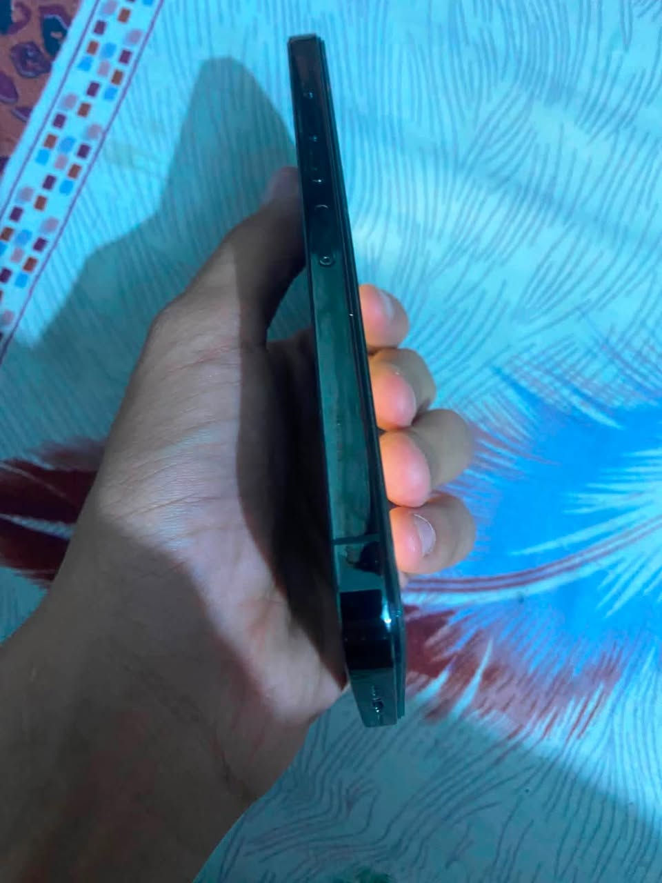 سلام عليكم 13برو ماكس 256  
مستبدل شاشه وبطاريه ول كامرات x3 خلل 
وضهر مفطور السعر 350  قفل قفل بسعر 11 بايعلك  مكاني حله ناحيه النيل  رقمي ***********
