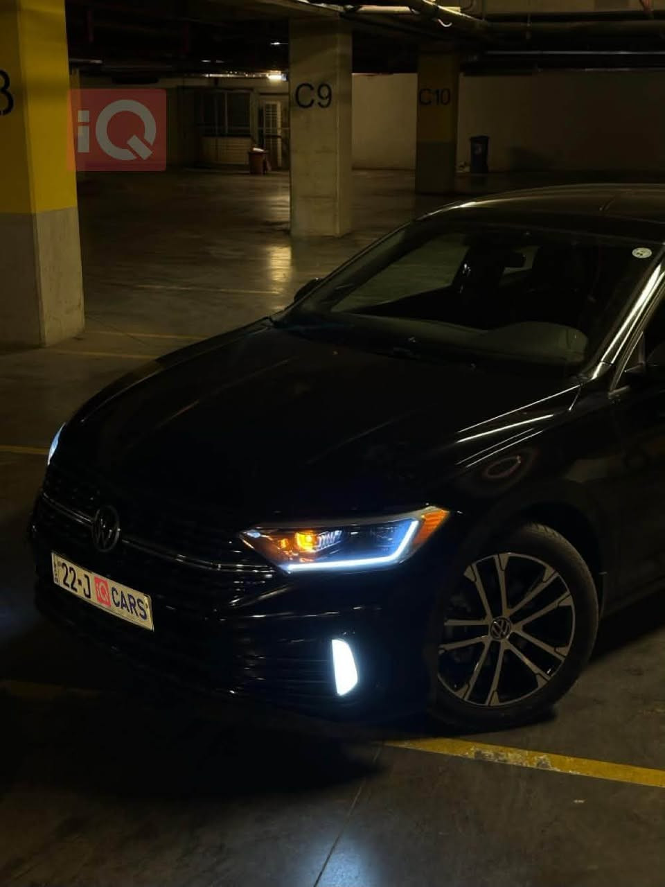 Volkswagen geta🖤
كلين تايتل بدون صبغ!!!
بدون ايرباك 
سيارة بلادية مامبدل بيها برغي
موديل 2022 محرك 1.5 تيربو
لون اسود 
مواصفات sel 1/1 شاشة جبيرة رادارات تشغيل عن بعد بانورامة قيادة ذاتية كشن وسكان تدفئة دشبول 7 الوان
ماشية 90 الف كيلو متر 
وارد كندي 🇨🇦 
كهربائيات مابي اي كود سيارة وضع شركة 
كزوز وحجر بيئة بلادي ماملعوب بيهم
تخم تاير جديد صارلة شهر 
كير ومحرك بشرط مامبدل ولا مفتوح شرط شرط
تبريد بشرط 
صدرها 100‎%‎
دهونات والسوائل كلها جديدة 
السيارة اقتصادية جداً 
السيارة مصروف عليها ومسويلها ادامة قبل اسبوعين 
رقم اربيل وب اسمي تريد وكالة تريد تحويل حاضر
هزة وفحص جديد تجي تحول ساعة وتتوكل 
السيارة جاهزة ومكملا جايناتها وتفرعاتها وعقولها كلها بلادي وماملعوب بيهم 
***********
***********
مكانها اربيل
سعرها بلاش وقابل للتفاوض 157 ورقة 😍
3VWSM7BU3NM002123

نص مكتوب في الصور:
- iQ
- iQ CARS
- قص