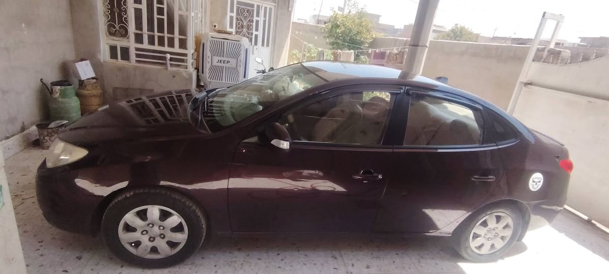ألنترا موديل ٢٠١١ رقم سليمانيه سنويه لحد 31 بدون ظرر محرك كير بل شرط بسمي شرط التحويل لون عنابي سعر ٩٨ وبيها مجال لشراي *********** دكشن ناصي
