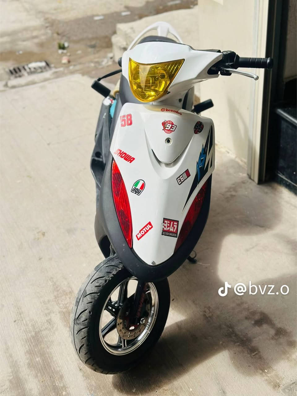 سلام عليكم ماكس لعب مكينه بلاد جانت 55 ورجعناها ع بلاد سعر 550 بي مجال بصيط حك الجيه فقط  وتساب *********** مكان بغداد لبياع
