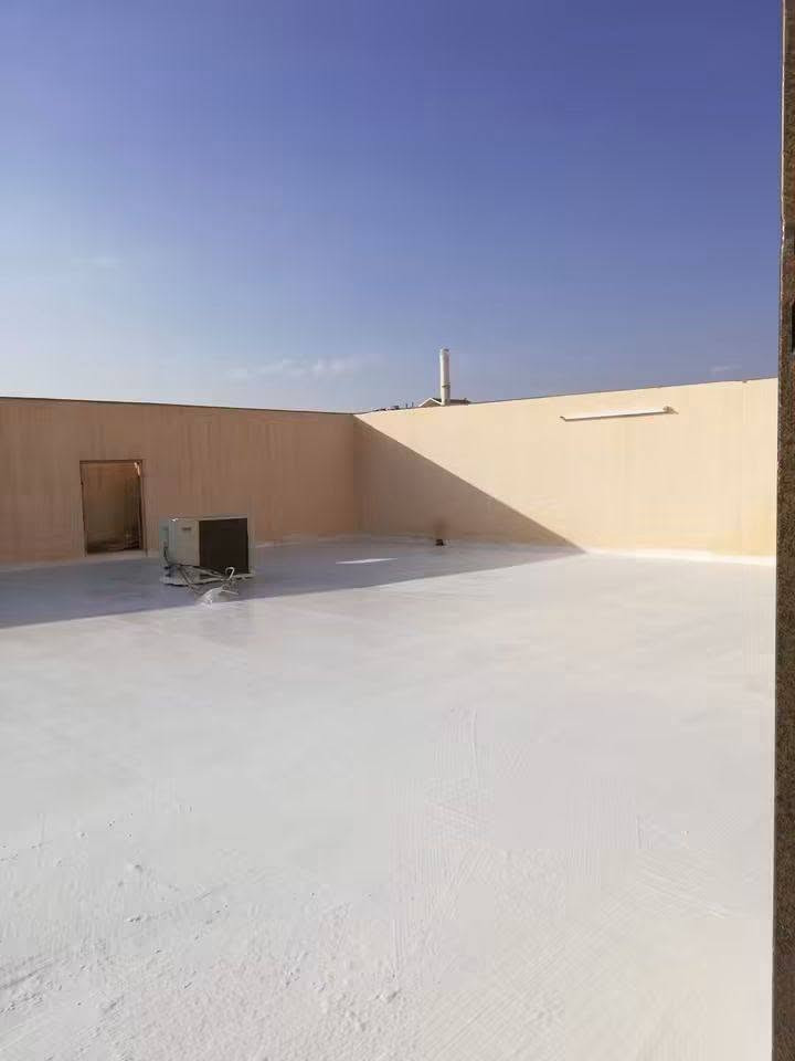 نموذج من اعمالنه شغل اسطح بسعار رمزيه 
احمي سطحك من الماء ولرطوبه ✅
خيراك الئفضل مادة التابكو✅
مادة كولدن ✅
اي استفسار اتصل واني حاضر ***********
