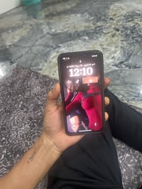 آيفون XS ماكس • ذاكرة ٦٤ • شاشة أصلية