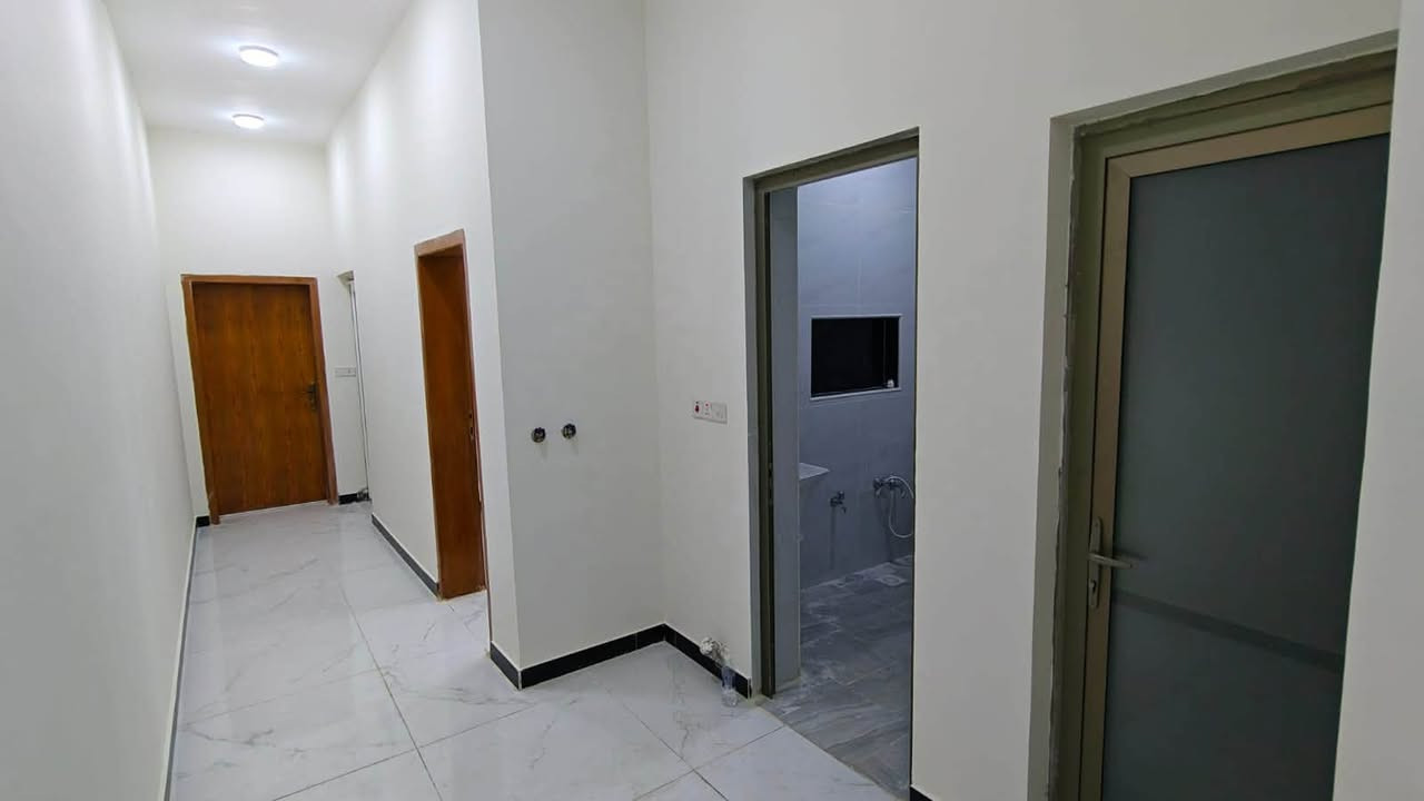مشتمل ارضي مودرن للأيجار 
تصلح لسكن العوائل 
العنوان :الجبيله📍
المساحه :100م 
المحتويات :  غرفتين منام + صاله + مطبخ + صحيات 
-زيرو غير مسكونه سابقا-

الأيجار :750 قابل للتفاوض بشكل بسيط🔴
للتواصل :
***********
***********
