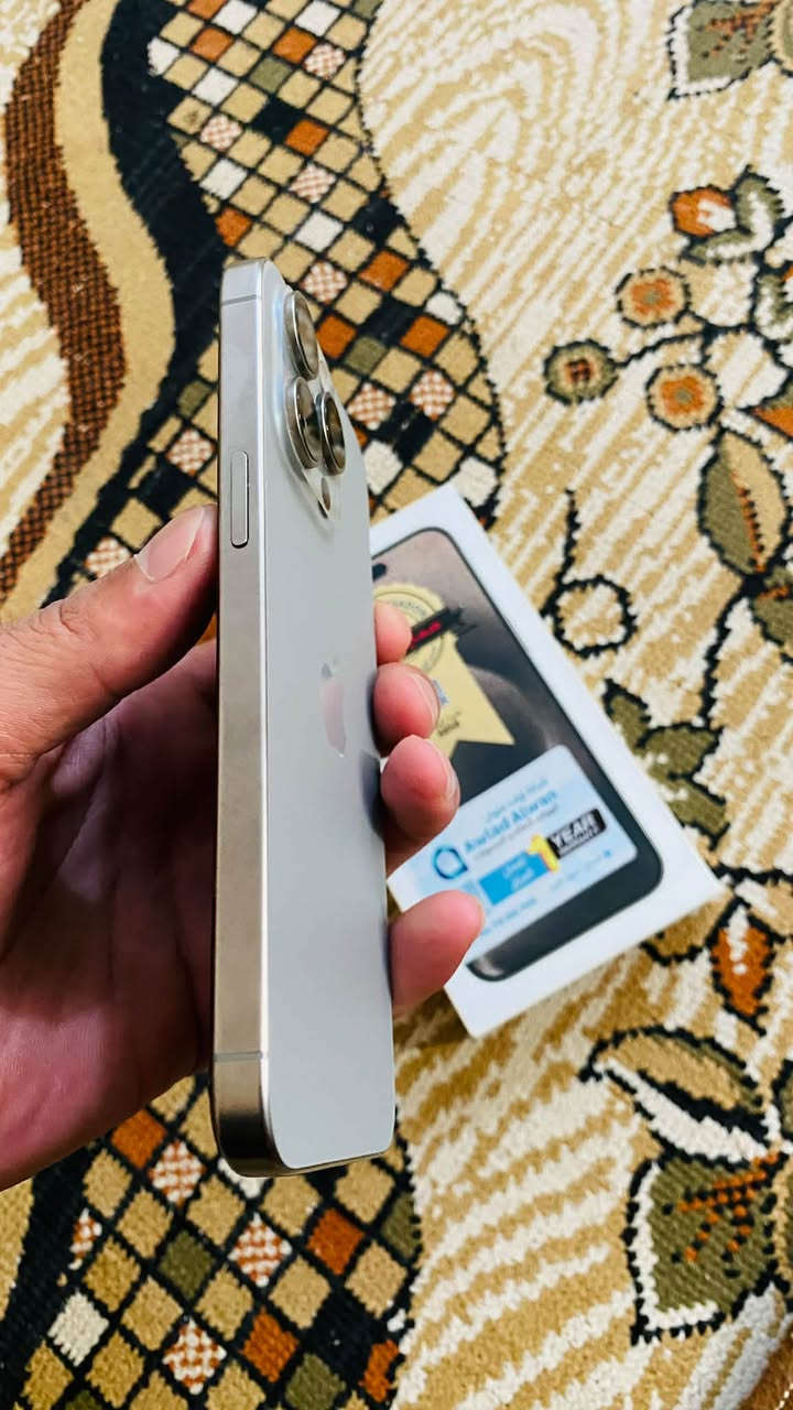 سلام عليكم ايفون 15 برو ماكس ذاكره 256 بطارية 85 جهاز بعده بالجيس زلغ مابيه للاستفسار اتصال ع الرقم***********
