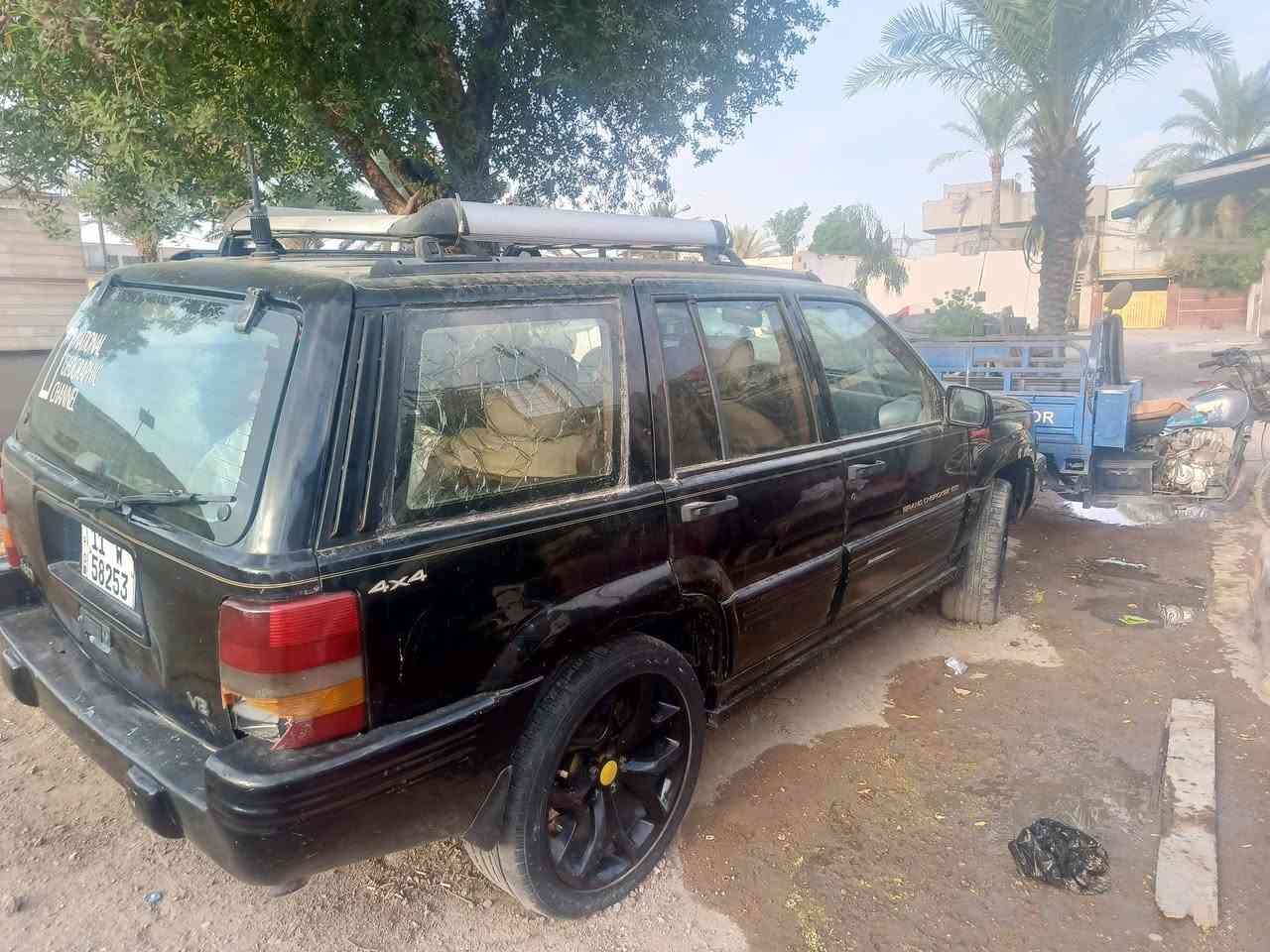 سلام عليكم جيب شروكي موديل 96 لبيع شراء و مراوس رقم ***********

