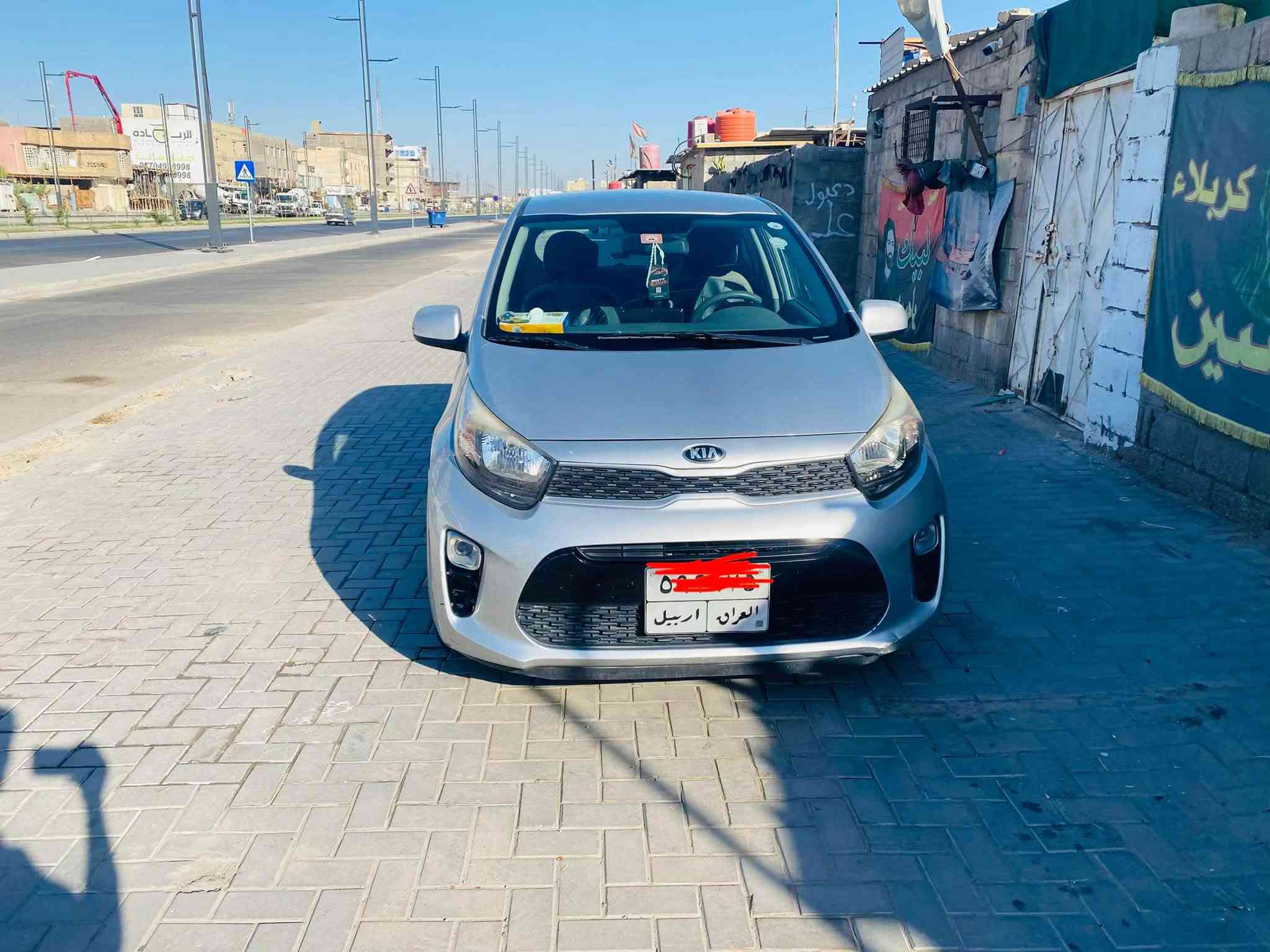 سلام عليكم  ‏كيا بيكانتو وارد خليجي موديل 18كفاله عامه من ضربه وصبغ وتبديل وبارد حته دعميات مكينه 1400 جبيره رقم ربيل مكان سياره البصره تصال ***********
