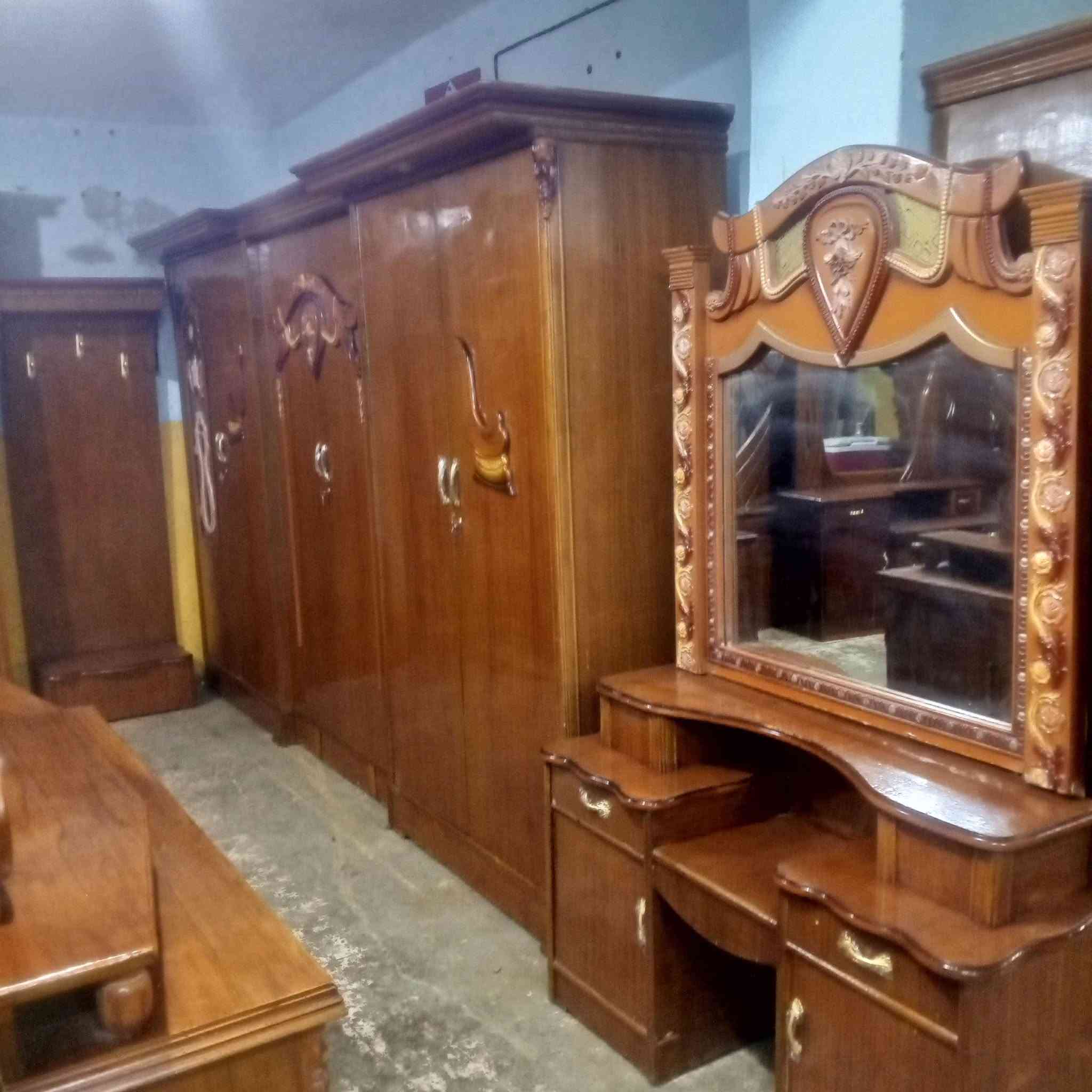 غرفه ام 6 قاطين تزكام درجه داخل وخارج صاج ضهر جرجوبه سعر 600  كوت حي جهاد زويرجات ***********
