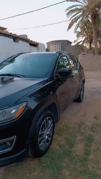 جيب كومبارس 2020 فول مواصفات  حادثه جاملغ  سعر 105وبيه مجال   07756160...