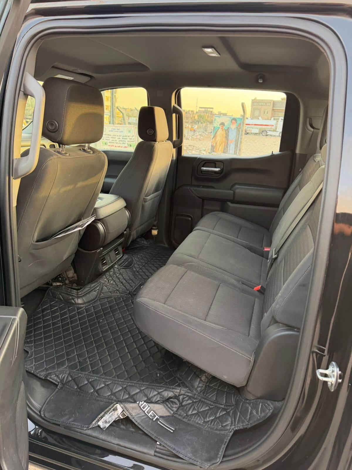 سلفرادو 2024 V8 5300
Z.71

وارد كندي  باب طويل بدي قصير 

مواصفات :

بصمه تشغيل + تشغيل عن بعد

كير تعليك

شاشه كبيرة

اطفاء عند التوقف

تحديد مسار 

تثبيت سرعه

نصف تحكم ستيرن

باب بدي بصمة

ماشية 57000mi

سعر 340 بيها مجال بسيط

 شرط التحويل

***********
