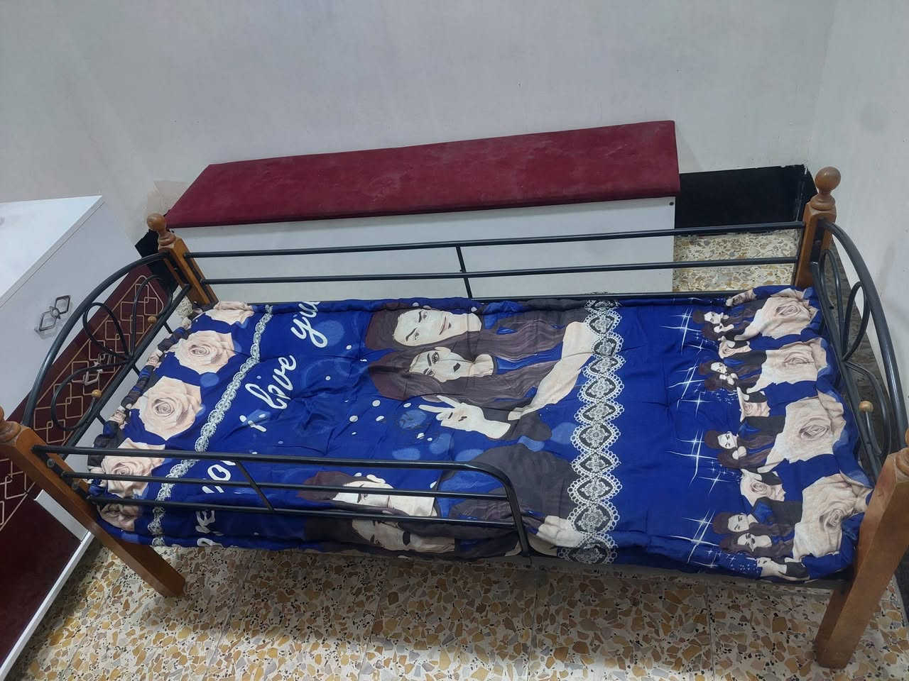 السلام عليكم للبيع جربايه ام النفر كلش نضيفه العرض ١٧٠ الطول ٧٥ مكاني بغداد حي النصر شارع العياده هاتف*********** السعر ٥٠
