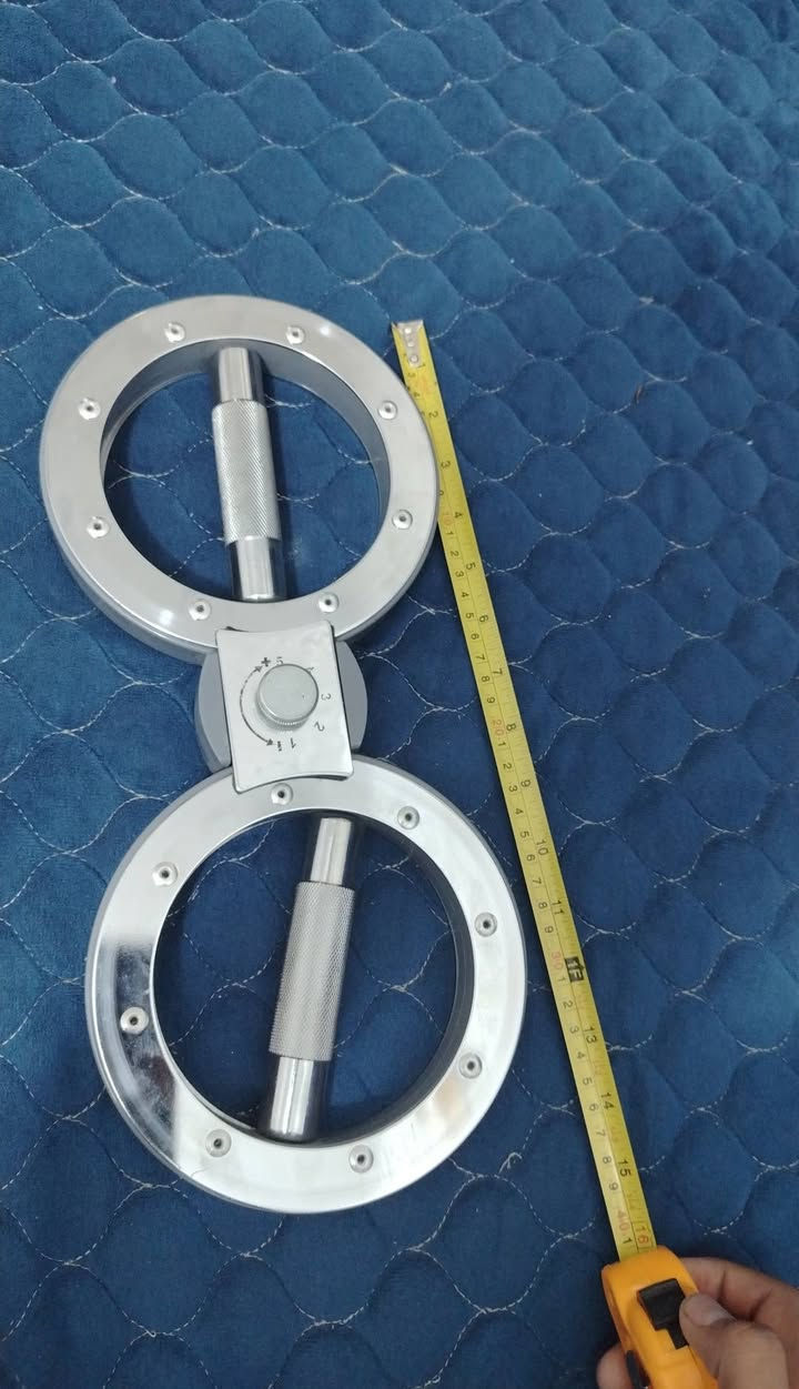 ألسلام عليكم
هاذ جهاز مال ساعد بلبيت تستخدمه وبي عده تمارين ويفيد الملاكمين ويقوي سواعد ويكون (حديد) قوي وهاذ الوحيد بلعراق اذا لكيت واحد تعال عاتبني هسه كاعد يبعون بي البلستك تعبان هاذ العندي اوربي حديد راح اكتب اسمه وبحثو عليه متلكونه عند العرب بس يم الجانب هاذ اسمه Spinning Burn Machine
العسر:60 مع توصيل اذا كنت بغداد 
الرقم لتواصل :***********
