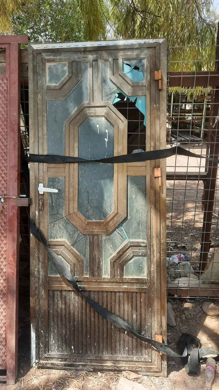 بوب شبابيك للبيع في سكلة ابوحسن السويعدي شارع الشمري ***********
