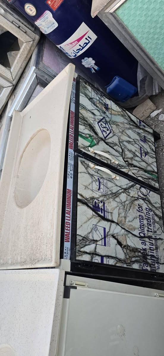 سنوكة وكاونترات جديد ومستخدم
عنوان
شطرة الحولي فرع محطة الكهرباء الجديدة مقابيل حسينية حامي الشمال((نبي الرحمة)) داخل الساحة***********

