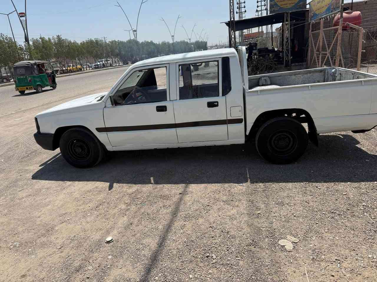 السلام عليكم للبيع بيكم مديل 92 رقم بقداد تحويل مباشر بسم جاري سنويه ال 27 مكفوله كير ومكينه سياره جاهزه العنوان البصره القرنه السعر 30وبيها مجال للستفسار ***********
