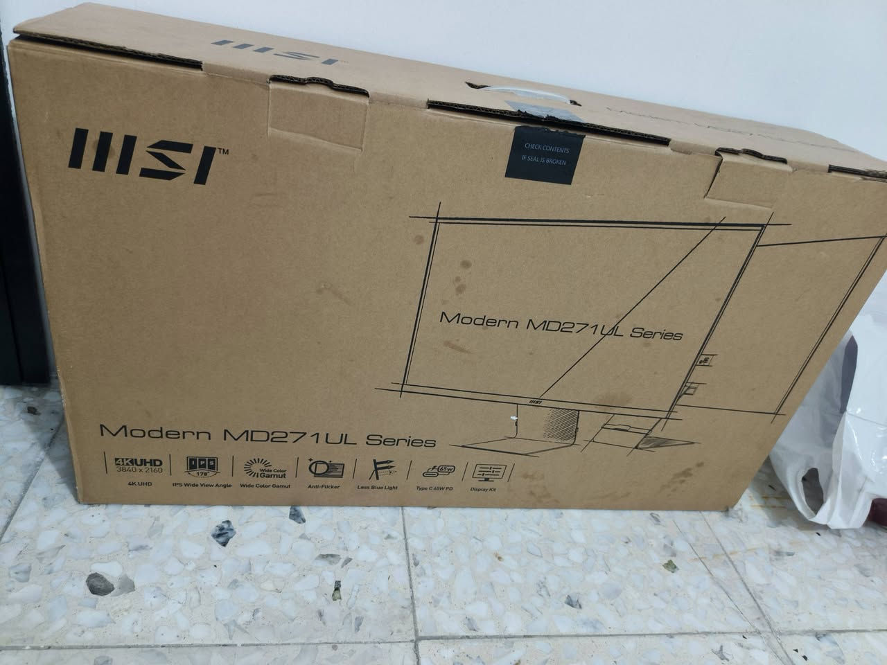 شاشه MSI 4K 60Hz IPS
شاشه راقيه بيهه هواي مواصفات
قبل 17 يوم ماخذهه جديده
صارت عليه 435 الف
السعر 300 قفل سكني بغداد
*********** بي وتساب
