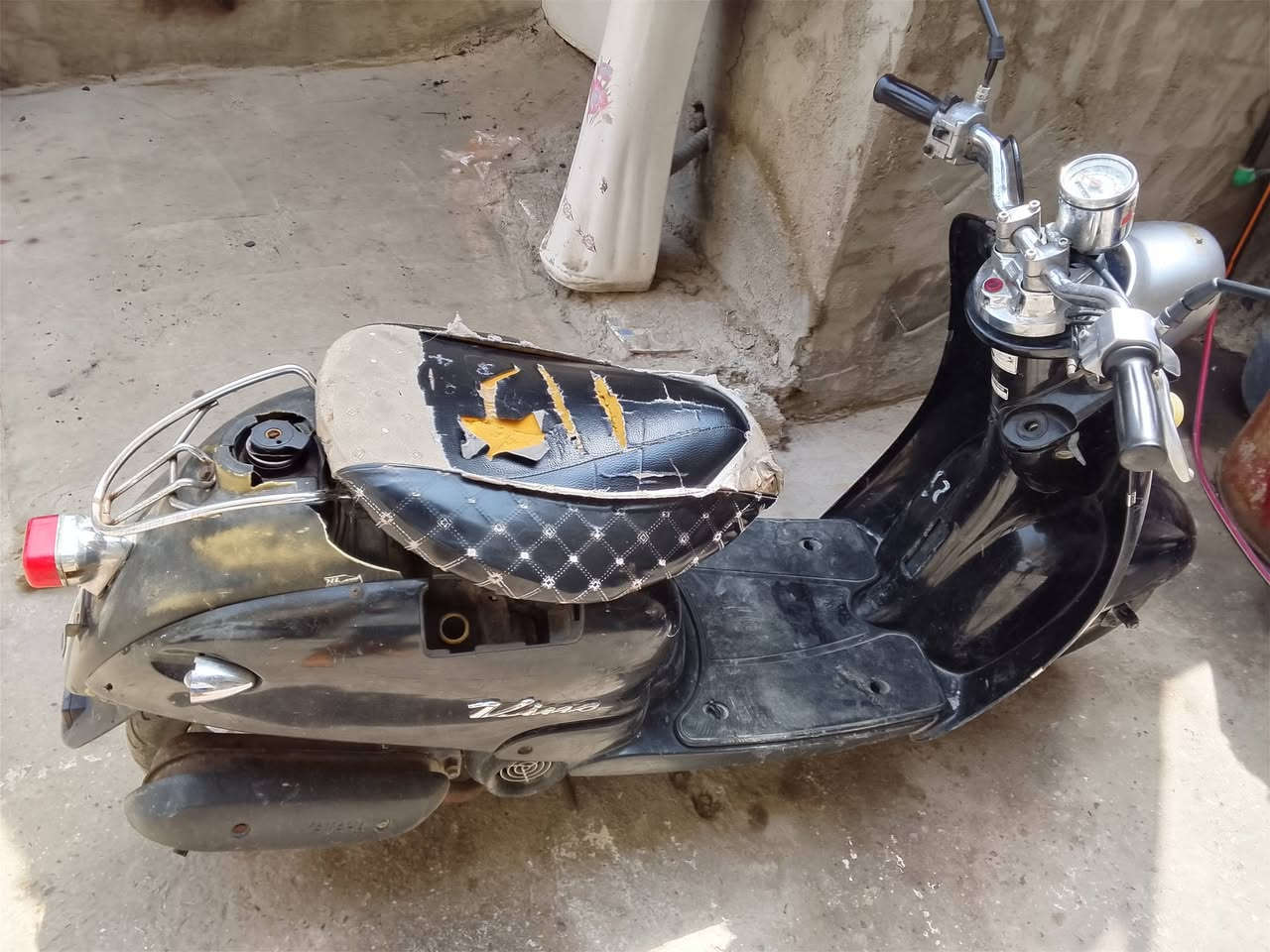 سلام عليكم دراجه للبيع 60
ماكينتها ما بيها صوت كهربائياتها شغاله ***********
