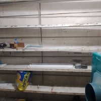 عارضه ورفوف للبيع 07711047712 بغداد الحريه الثالثه