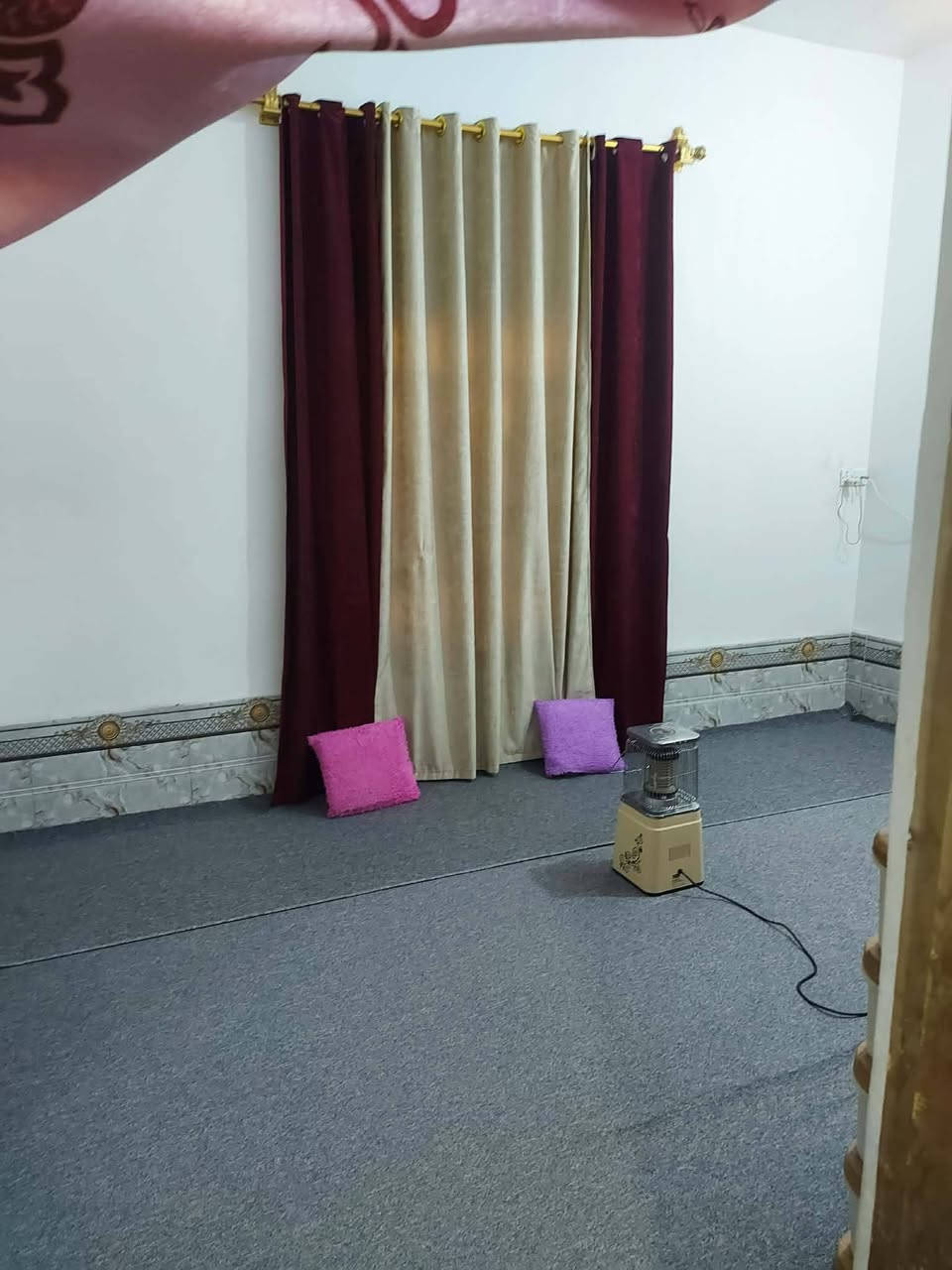 دار  خلفي  للبيع🏠
طريق سوق الشيوخ ناصريه

عنوان موقع  ..  حي الجوادين الاول 

 نزلة الشهيد مصطفى سعدون فاضل 

جميع الخدمات متوفر ماء كهرباء تبليط بالباب 🛣

مدرسة  محلات 🏬
مساحتة160م

بناء ابلوك اعكادة

يتكون غرفتين صاله مطبخ استقبال 

سعر (   43 مجال قليل )

كل هذا سعر مناسب تواصل ع الهاتف ***********📞

  

مستعجل ع البيع
