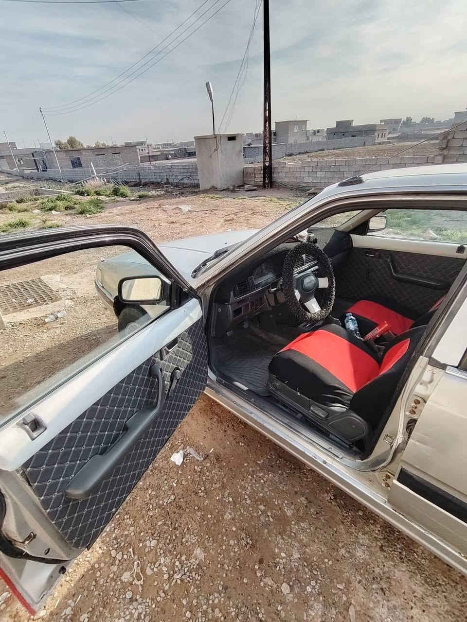 #السلام عليكم 
سيارة مازدا 8 بخ ، فحص صلاح الدين صاحبها الشرعي من تكريت بأسم مـــــرهَ مستعدة تحول كمل عقد مروري وتحضر علئ البصمة اي امتناع ما عدها ولا تطلبها اي شي ، سيارة جاهزة كَير ومحرك شرط مكاني #القيارة_الحاج_علي ، السـعر ٢٥ وبيها مجال بسيط ....

#للأستفسار الأتصال ، ***********
