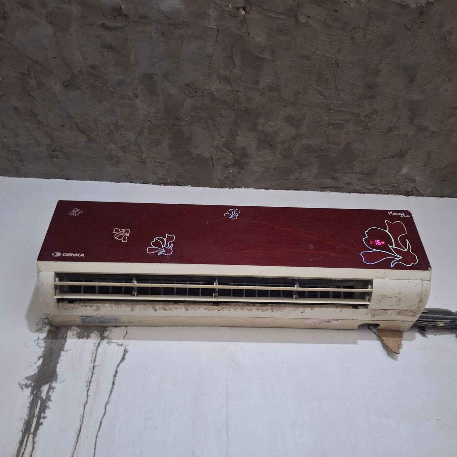 سبلت للبيع دنكه 2طن السعر 300وبي مجال تعال وفحص عوزه بس غسل شرط مكلف بلنشر
***********,***********
