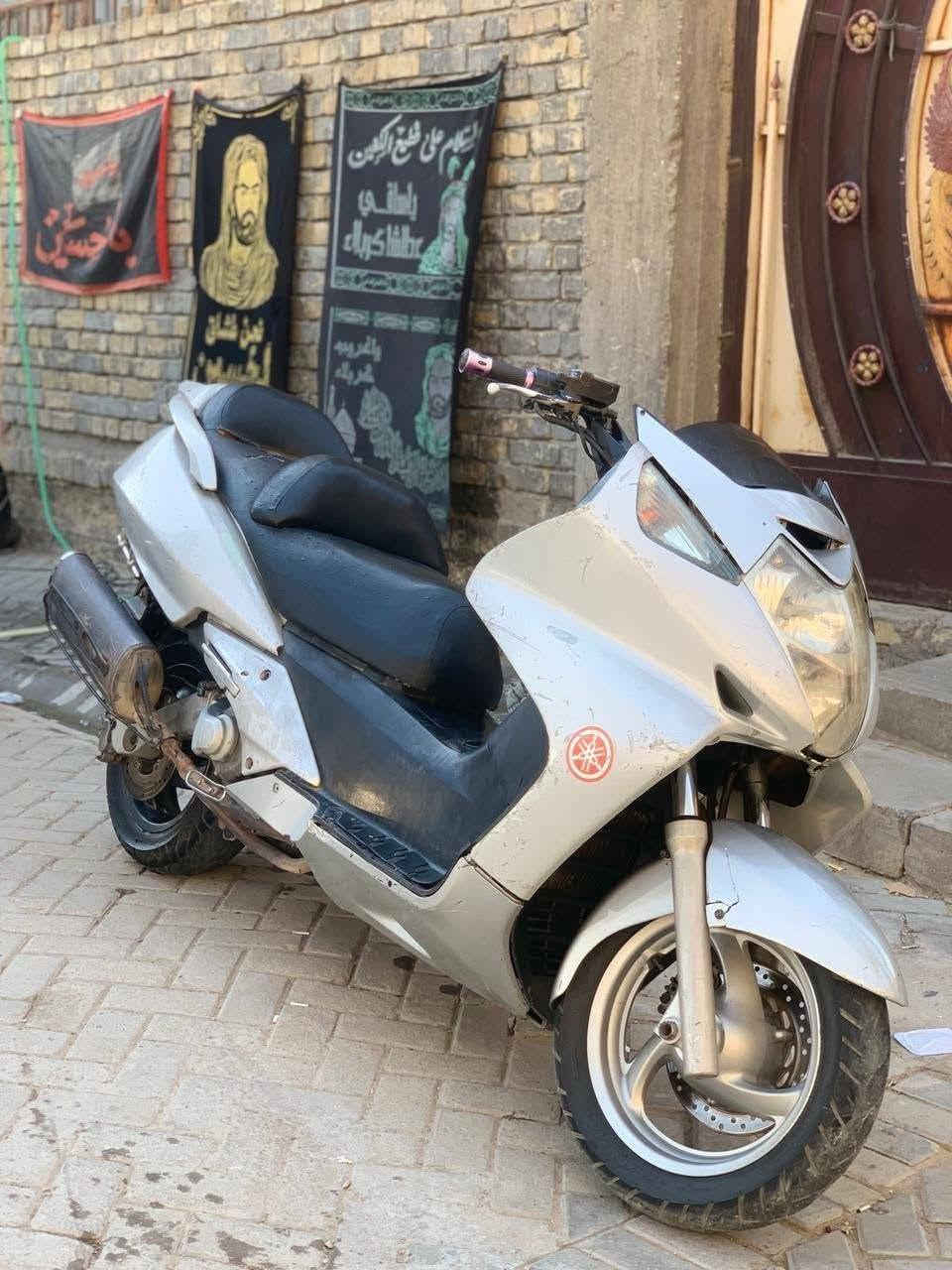 سلام عليكم سلفر ونج مكينه 400 دراجه مكينه خرسه دراجه حلوه شغل وطلع وين ما يعجبك دبلات كلجات جديده نقص جامه او بوربرن امامي مال ويل ما مثر دراجه نشطه بيع او مراوس سعر 1200 بيه مجال مكاني بغداد الشعب ***********
