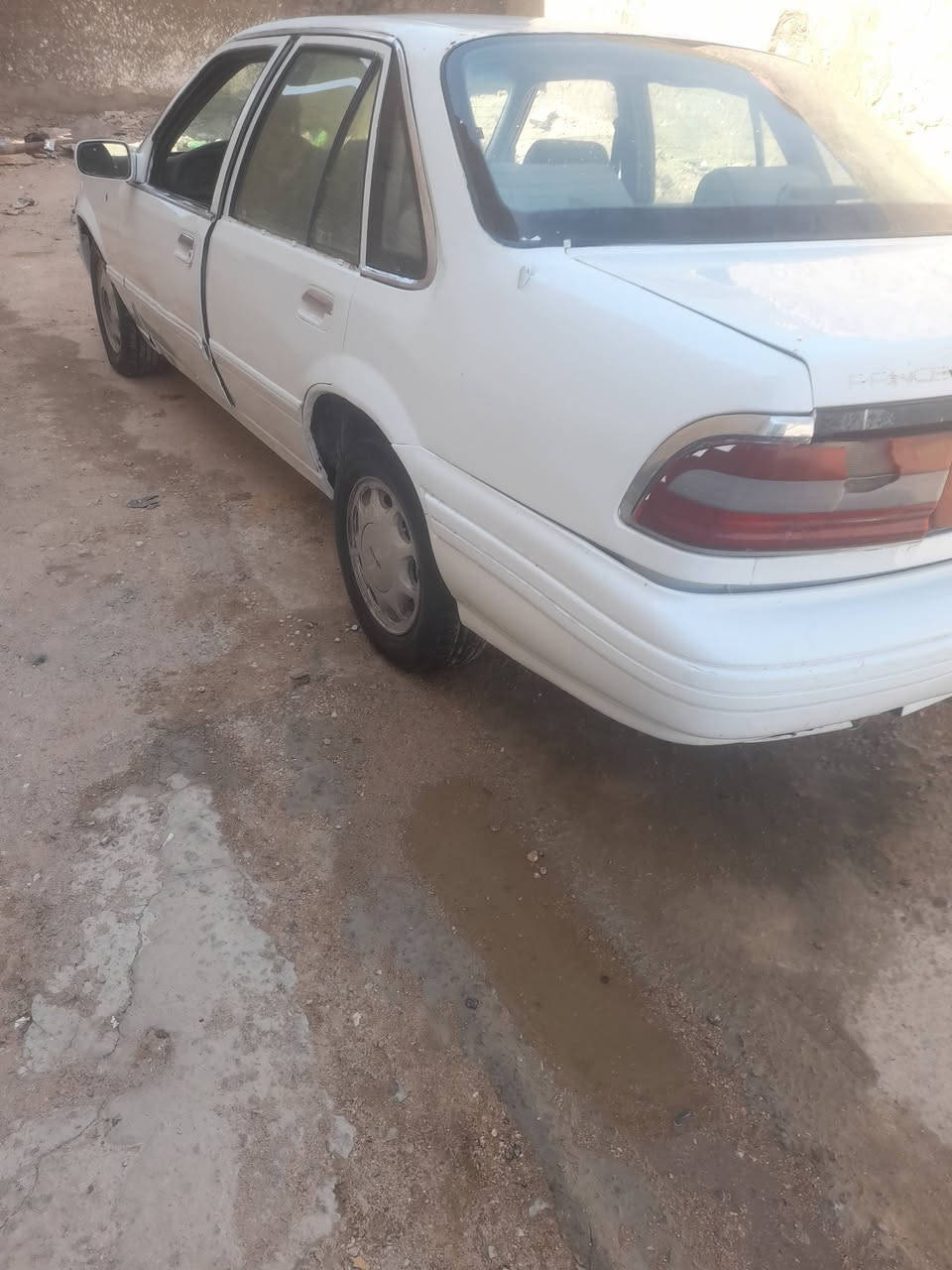 السلام عليكم برنس موديل ٩٤ اخوان السياره بيهه عطل كاطعه ناريه مااعرف منين مكينه زينه كيرنظيف اوتماتيك كهربائيات زينه حداديه تمام رقم قادسيه سنويه صاقطه بدون تحويل اتكفل سرقه وعشائر فقط مصبوغه عام تخم تاير جديد السياره واظحه بل صور ابيعهه عاطله الي تفيده يجي ياخذهه سحب ابيع كوم حديد واذا مراوس بسايبه راس براس عادي السعر ١١وبيهه كل المجال عنواني كربلاء ***********@
