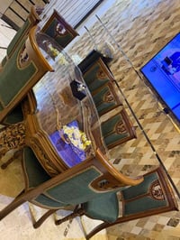 ملكي أفريقي • زان • ٨ كراسي