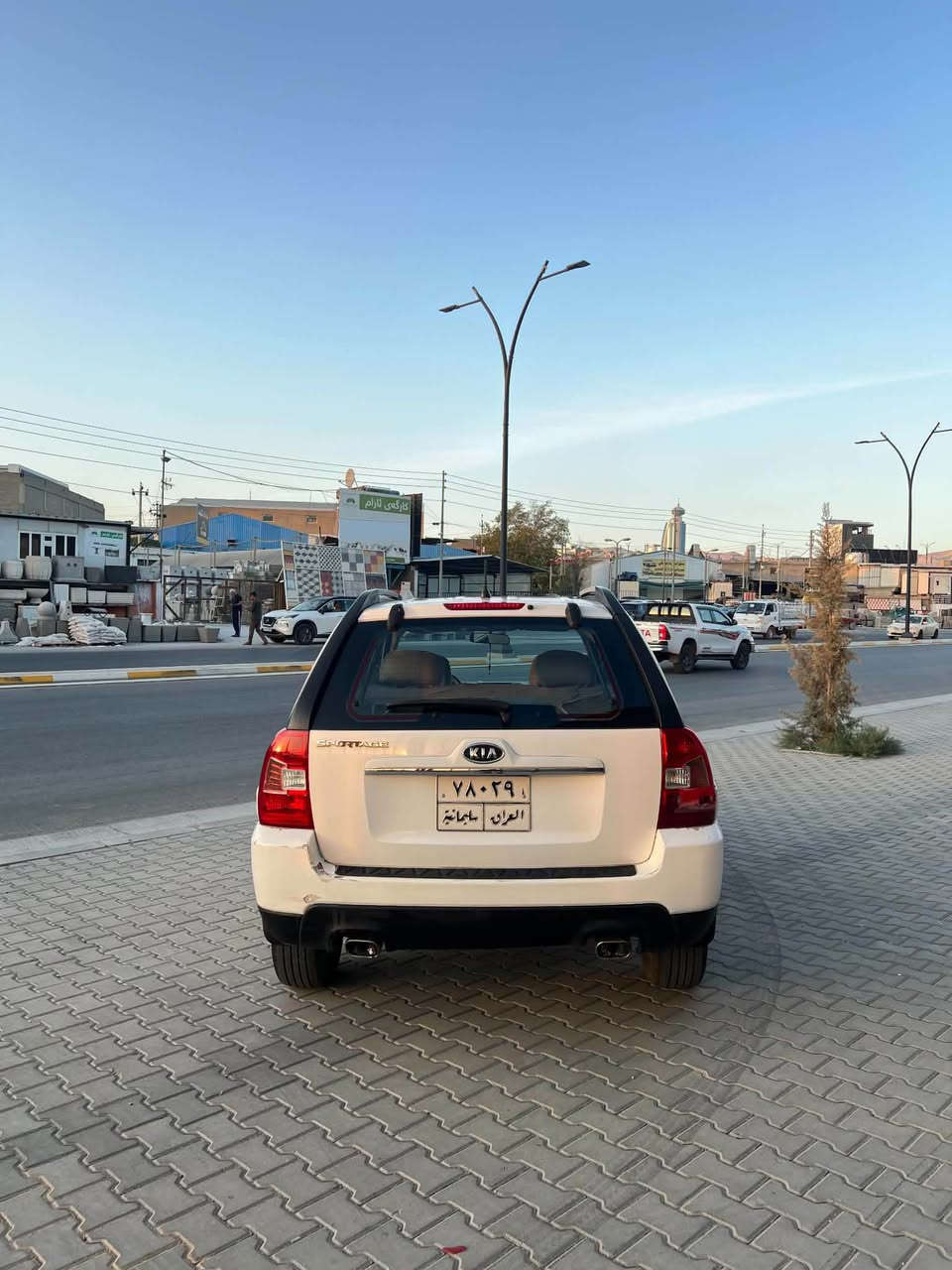 کیای سپۆرتاج ٢٠١٠  بێبۆیاخ و  سارد ١٠٣ هەزاری هەقیقی  ڕۆشتوە زۆر تازە ماوەتەوە  گێڕومەکینە و هەموگیانی بەشەرت سەنەوی بەسەرچوە  نمونەماوەتەوە قفڵی ١١٢$ *********** السليمانية, العراق
