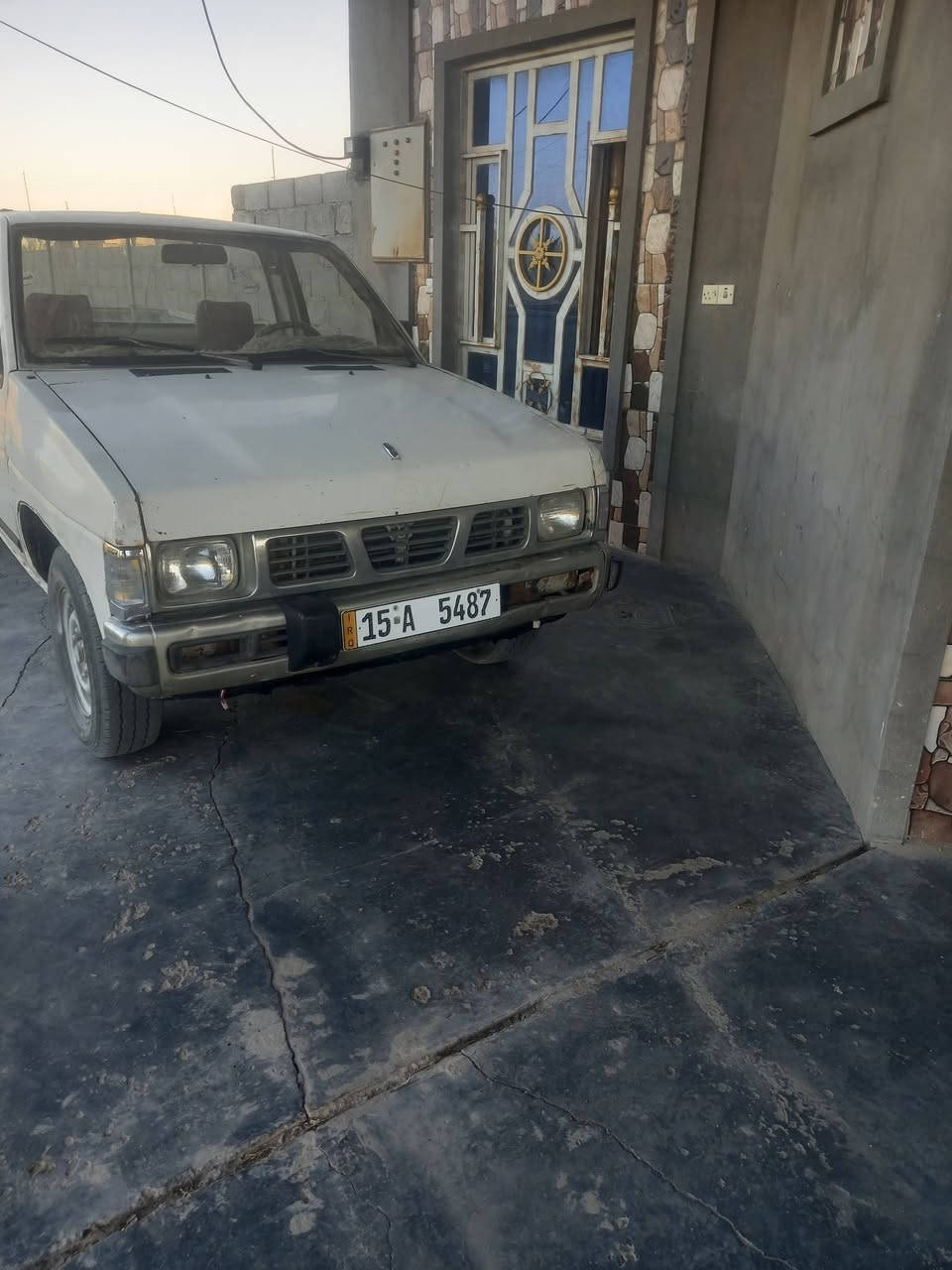 السلام عليكم
سياره نيسان موديل 1993 
رقم وسنويه بأسمي شرط التحويل رقم انكليزي 
سنويه 2030 الانبار عامرية الفلوجه 
السعر 35 وبيه مجال للشراي 
للأستفسار ***********
