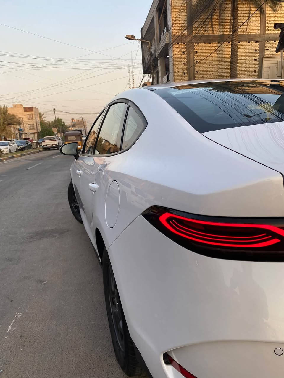 سلام عليكم بي واي دي كن بلاس  
موديل 2025
ماشية الف ونص 
السعر 21/200

***********
