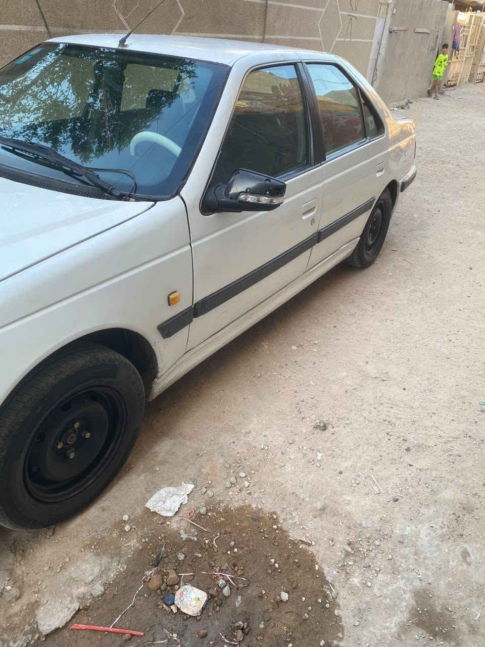 سلام عليكم شباب بيجو بارص 2011 بيها بس بنيد مبدل مكينه لاتنقيص ولاتبخير تخم تاير جواها جديد صدر امامي خلفي جديد تبريد ثلج السياره خير من الله السعر 42 بيها مجال ***********
