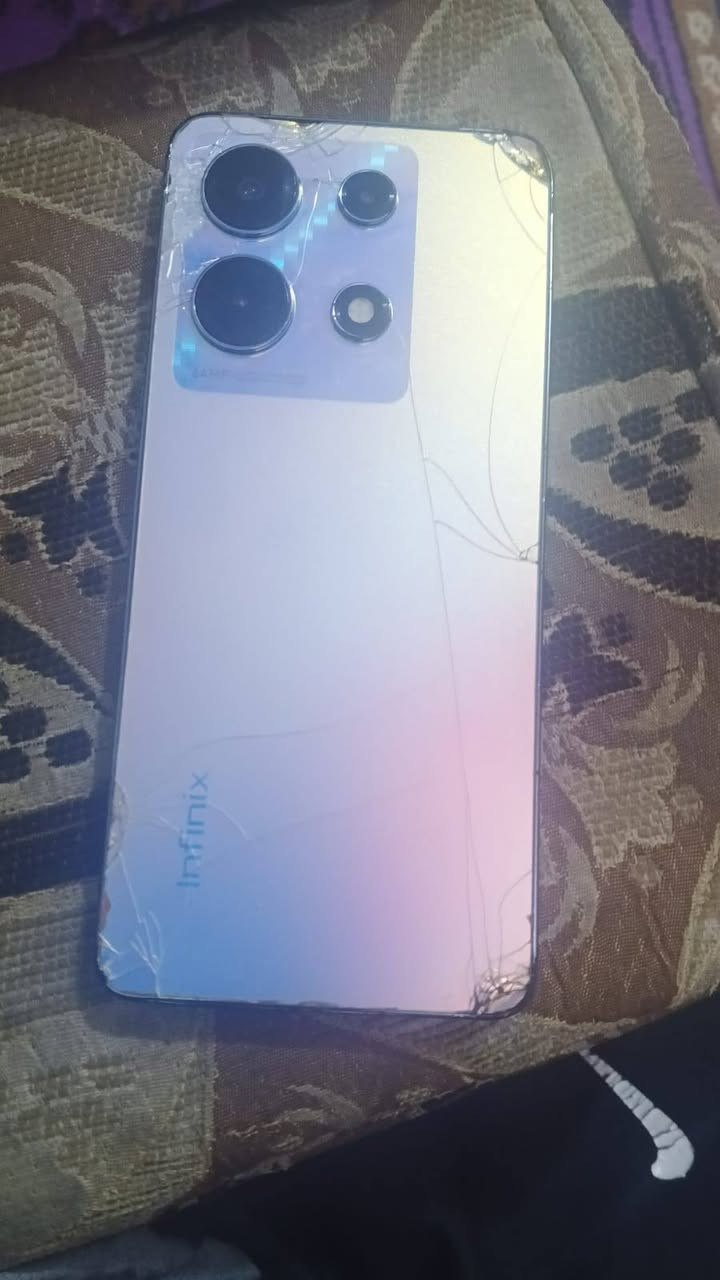 هليو G99 • ٢٥٦GB • كاميرا ١٠٨MP