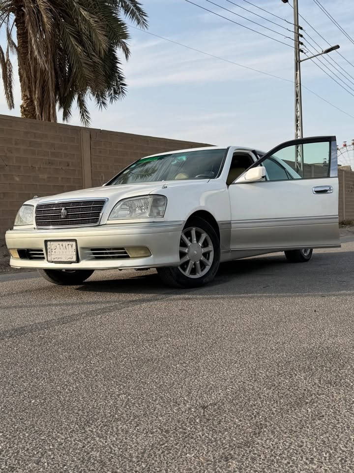 جنون ملكه 2002 رقم بصره بسمي كفاله كير محرك حداده تبريد ومكفوله من الضربه وتخم تاير 4 دكم فووول السياره جاهزه من كلشي بسمي تحويل ثاني يوم السعر145 وبيها مجال شراي تعال وبخدمتك ***********
