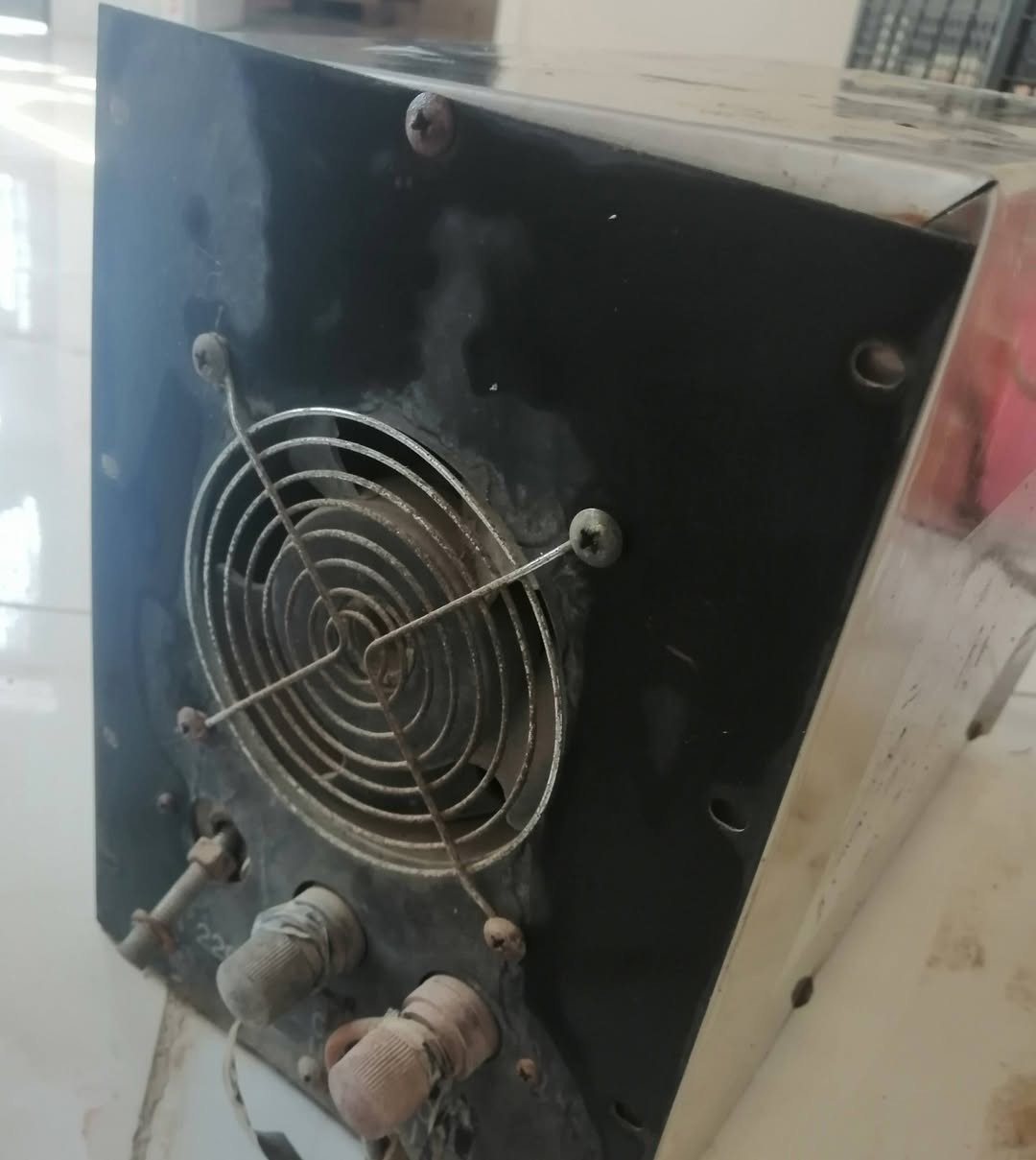 للبيع مكينه لحيم شغاله مكان كركوك للاستفسار ***********
