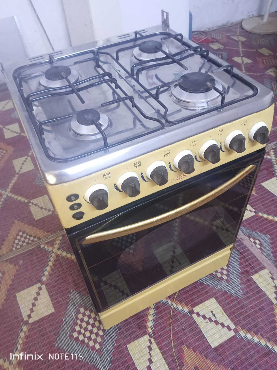 طباخ اربع مشاعل نظام بوري اخو الجديد نظيف كلش شغالة علفحص سعرة 80 للاستفسار وت ساب اتصال 

***********
***********
او علخاص توصيل موجود مكاني سبع البور

نص مكتوب في الصور:
- Infinix NOTE 11S