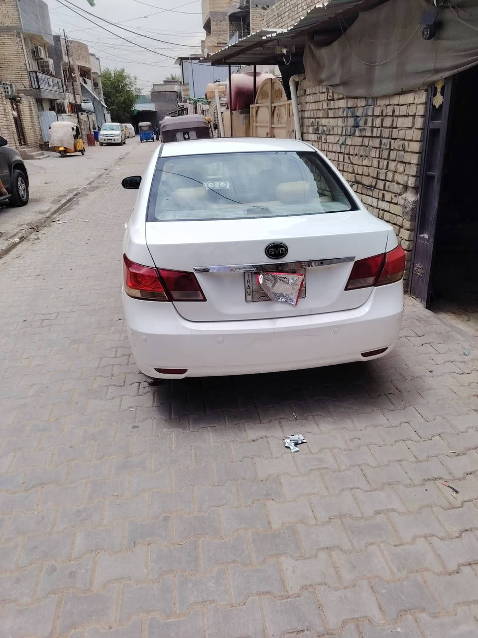 موديل 13 واسط مكينة وكير كورلا نحلة... تخم تاير جديد باتري جديد صدر قبل يومين جديد مصبوغ عام لجمالية مبدل جاملق ايمن بس كلهة بلادي وسيارة مال شغل خير من الله ماشالله تبارك الله اللهم صلي على محمد وآل محمد 55 وبيهة مجال *********** عنوان الشعب حي اور قرب جامع مجيسر البيضاني باسمي
