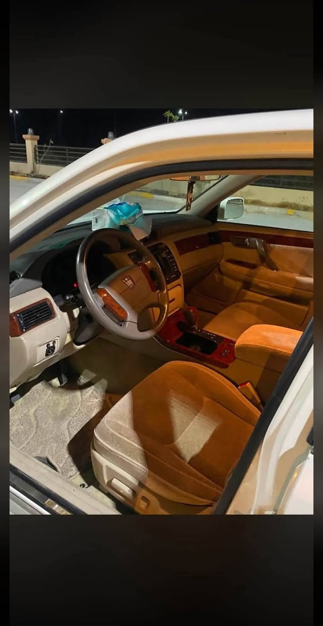 كرستال • ٢٠٠٣ • مكينة D4